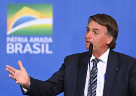 Brasil não aguenta mais reajuste de combustíveis, diz Bolsonaro 
