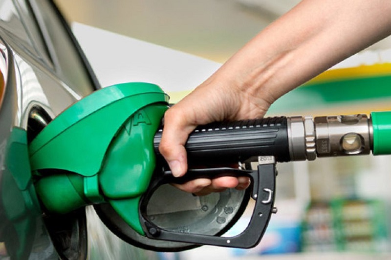 Petrobras anuncia novo reajuste no preço do diesel em vigor a partir de terça 