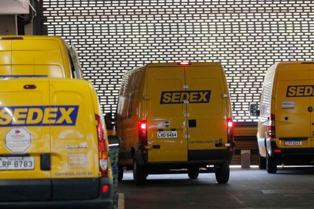 Correios têm arrecadação recorde com venda de veículos em desuso