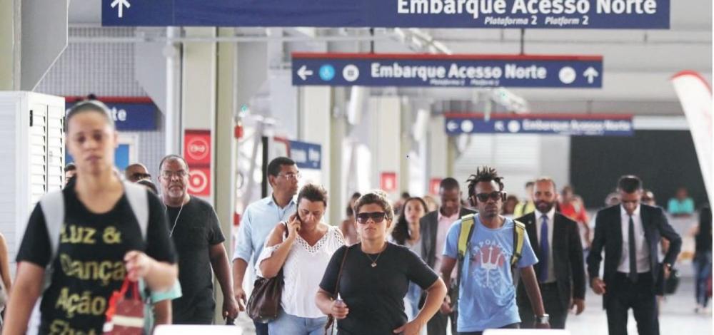 Liberação do uso de máscaras completa 1 mês na Bahia e novos casos de Covid-19 caem