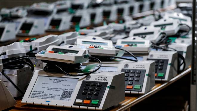 TSE encerra teste nas urnas eletrônicas sem achar falhas