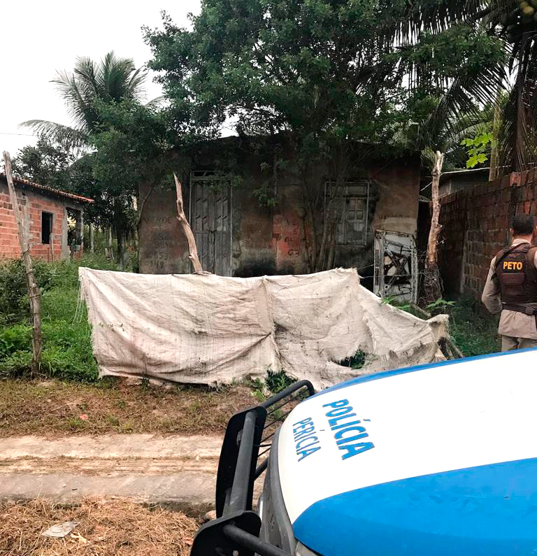 Homem é morto com pauladas e golpes de facão na Biribeira 