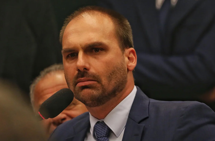 Eduardo Bolsonaro diz que vai processar o Instagram 