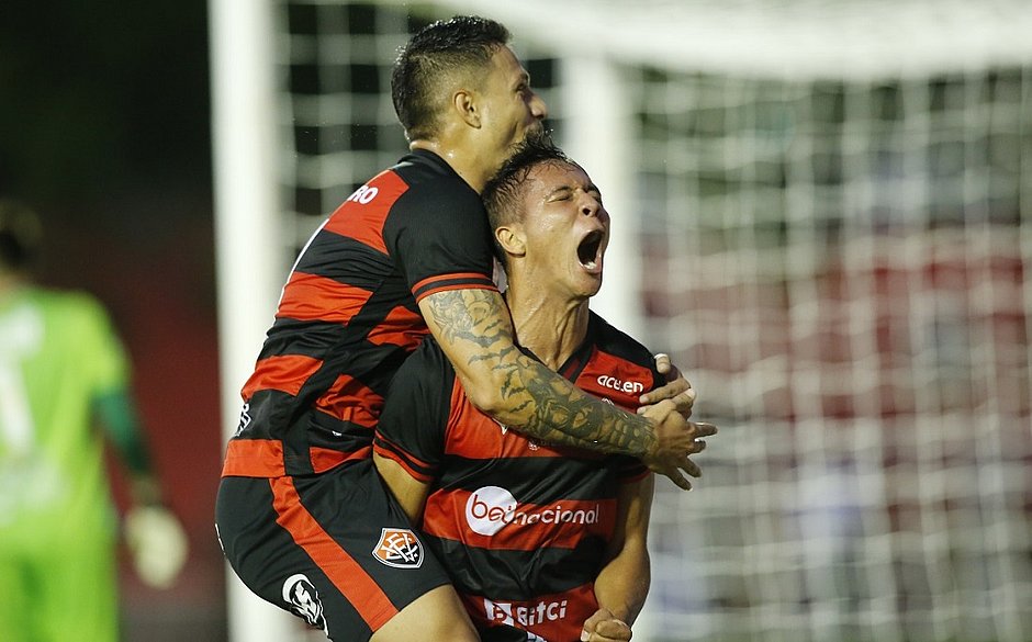 'Eu dediquei todo o meu amor à torcida', vibra Gabriel Santiago