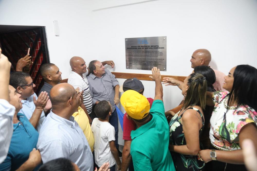 Gualberto entrega mais uma creche em Malhadas