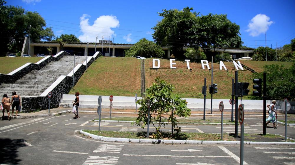 Detran-BA abre processo seletivo com mais de 500 vagas de emprego