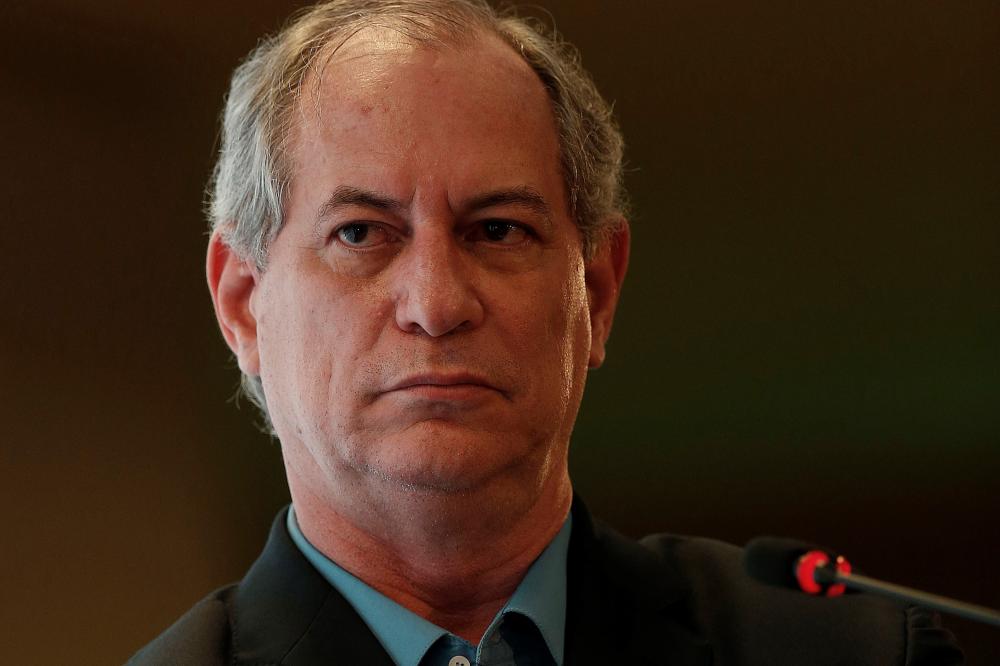 Ciro chama Lula de bandido e nega apoio no segundo turno 