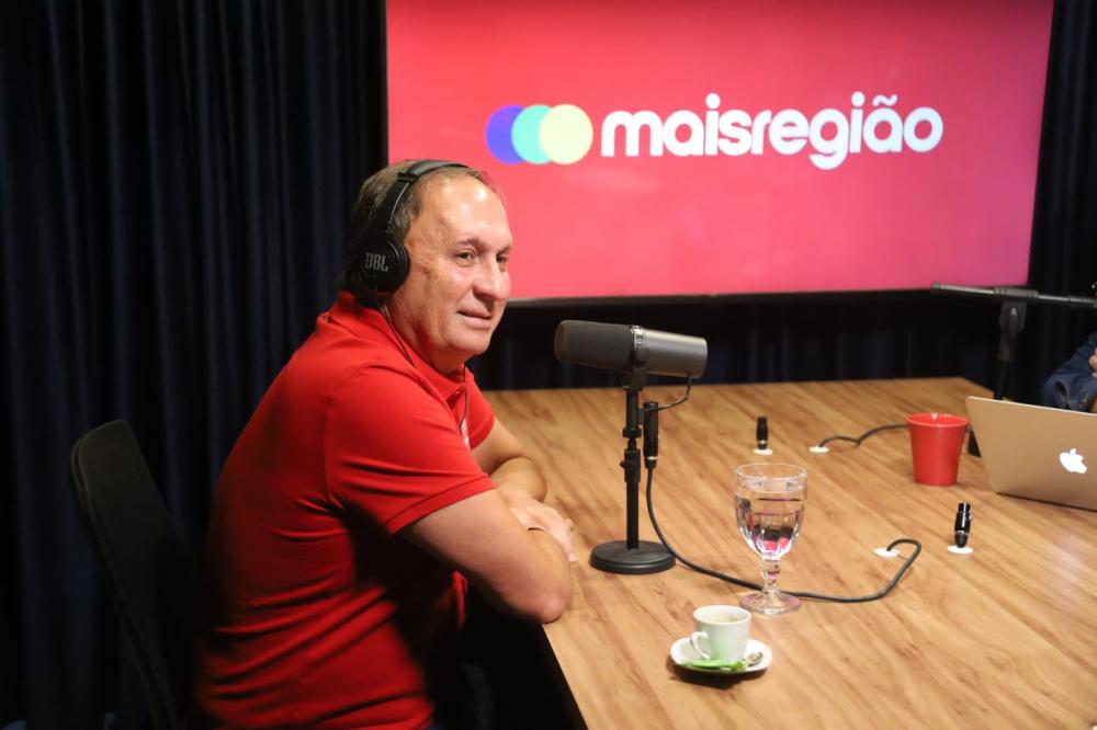 Após indicação de deputados, Gualberto diz que voto em Bolsonaro no 1º turno é 'despropósito'