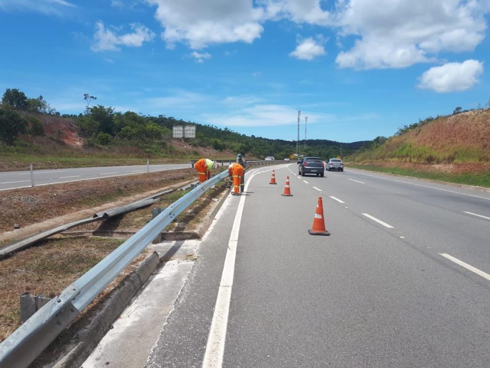 Trechos da BA-099 e outras vias são interditados para obras e trânsito é desviado; confira esquema