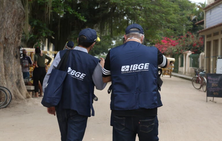 IBGE abre inscrições para 48 mil vagas de recenseador no Censo