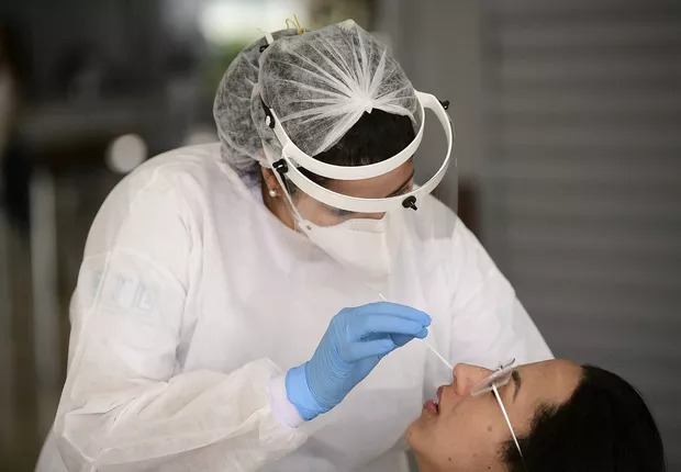 Casos de Covid crescem 94% nos hospitais privados, diz associação