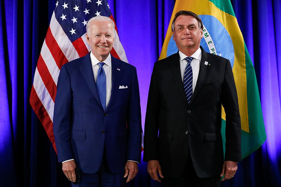 Bolsonaro nega ter pedido apoio a Biden para enfrentar Lula
