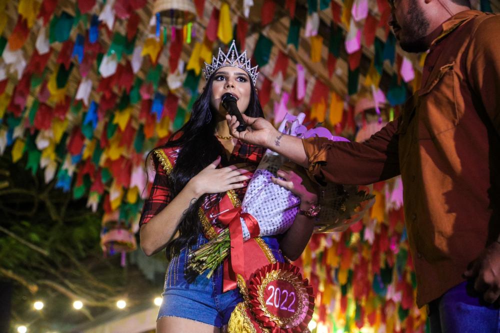 Amanda Guimarães é eleita Rainha do São João 2022