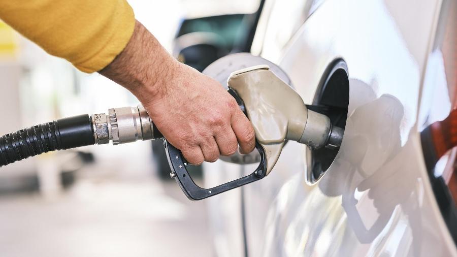 ‘Medidas devem levar gasolina de R$ 7,39 a R$ 5,84’, diz Sachsida