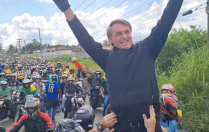 Na Bahia, Bolsonaro ataca governadores do Nordeste por causa do ICMS