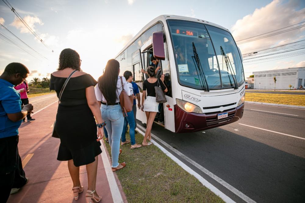 Prefeitura de Dias d’Ávila inicia recadastramento do transporte universitário 