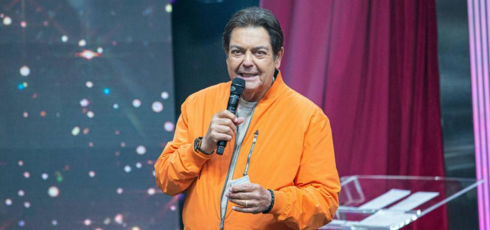 Em crise, Faustão demite mais de 40 pessoas e programa deixará de ser diário