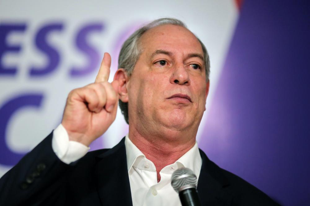 Ciro Gomes propõe que presidenciáveis participem de debates 