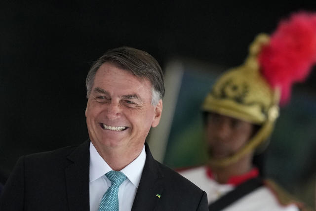 “Hoje vocês veem a economia reagindo”, exalta Jair Bolsonaro