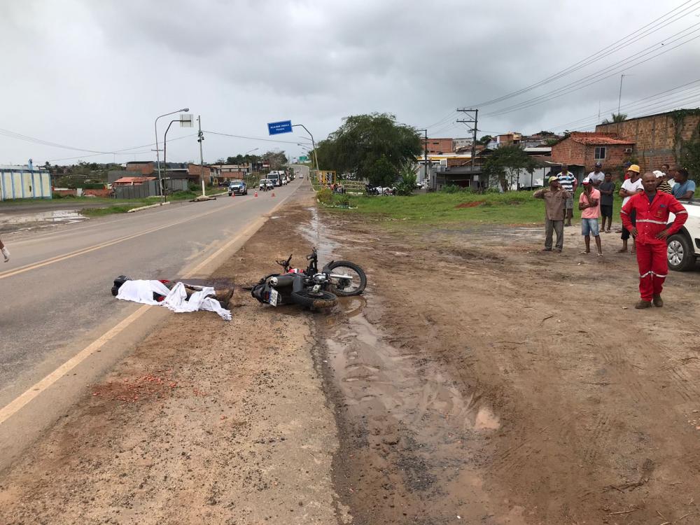 Motociclista morre após colidir com cavalo em Pojuca