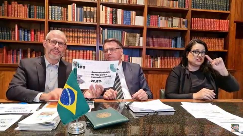  Bolsonaro divulga datas de inscrição para o ProUni e Fies; saiba prazo