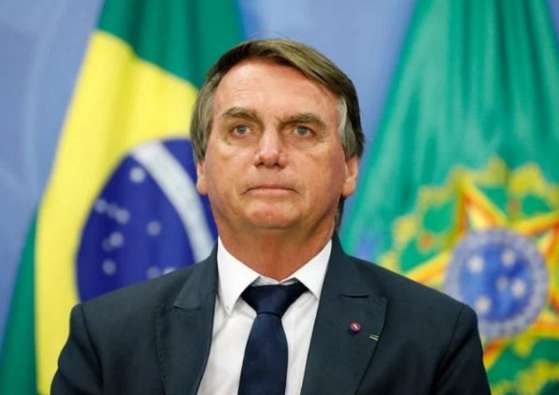 Bolsonaro oficializa nomes dos dois indicados para o STJ