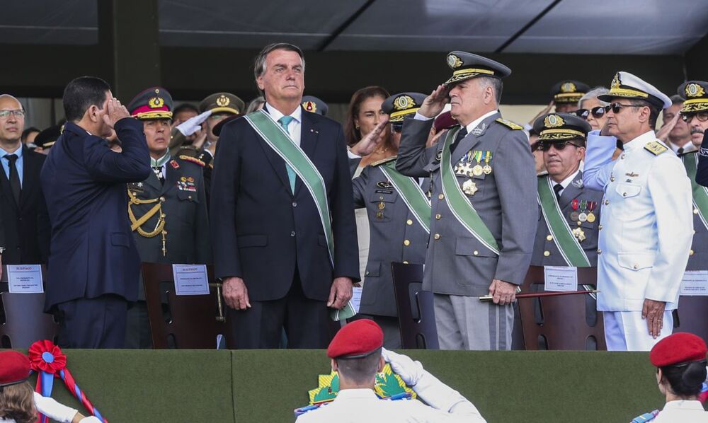 Número de militares em estatais cresce 2.275% desde 2013, diz Ipea