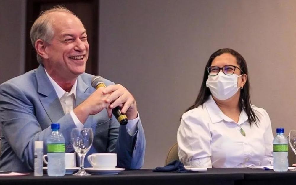 “Se Bolsonaro ou Lula ganhar, será um estelionato eleitoral”, diz Ciro 