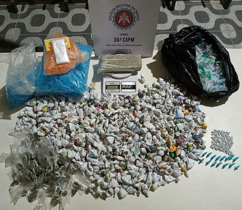 PM apreende mais de 750 embalagens com drogas na zona rural de Dias D’Ávila