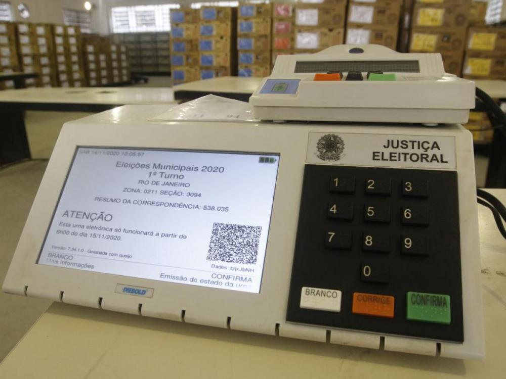 Presença de mulheres nas urnas é maior desde pleito de 2014