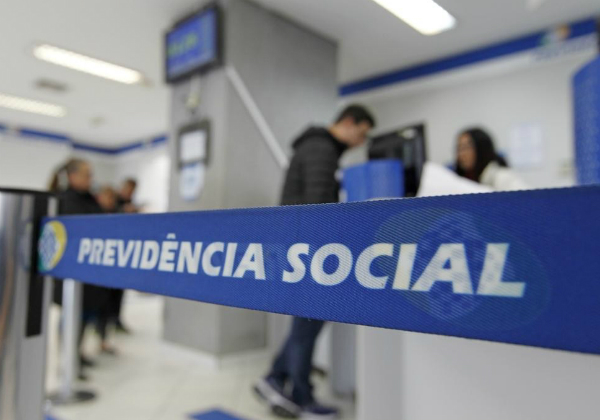PF cumpre mandados na Bahia contra grupo acusado de fraudar benefícios do INSS