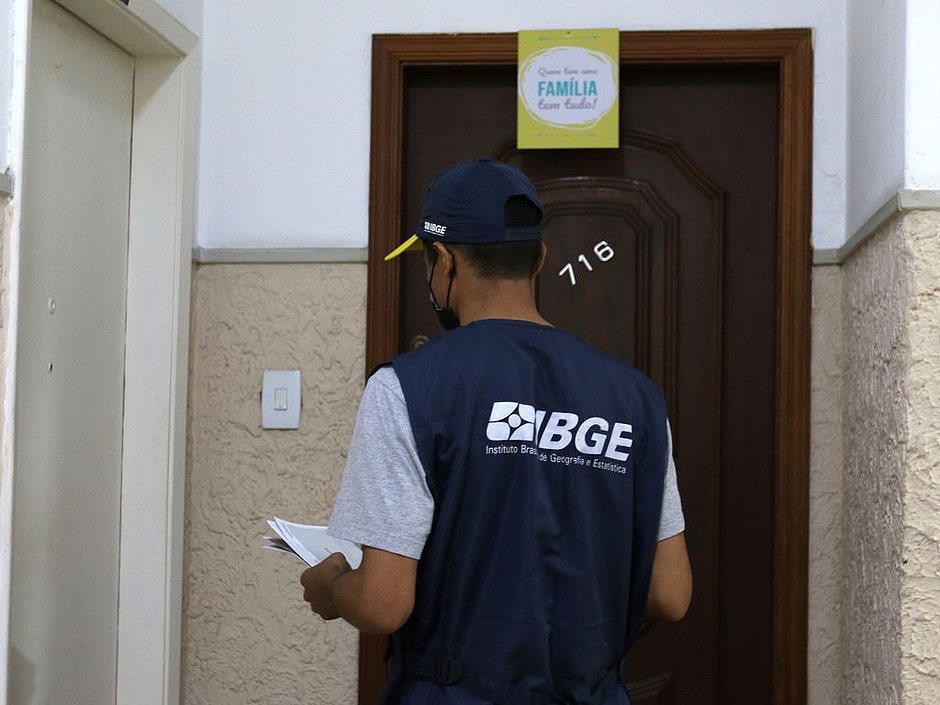IBGE abre seleção para preencher vagas de recenseadores na Bahia e mais estados
