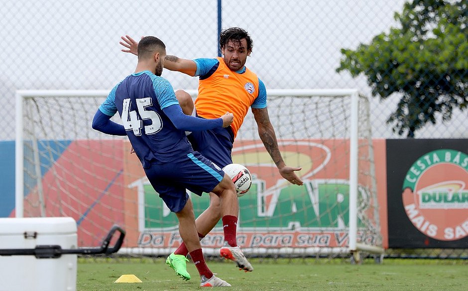 Enderson comanda penúltimo treino antes do duelo contra o Vasco