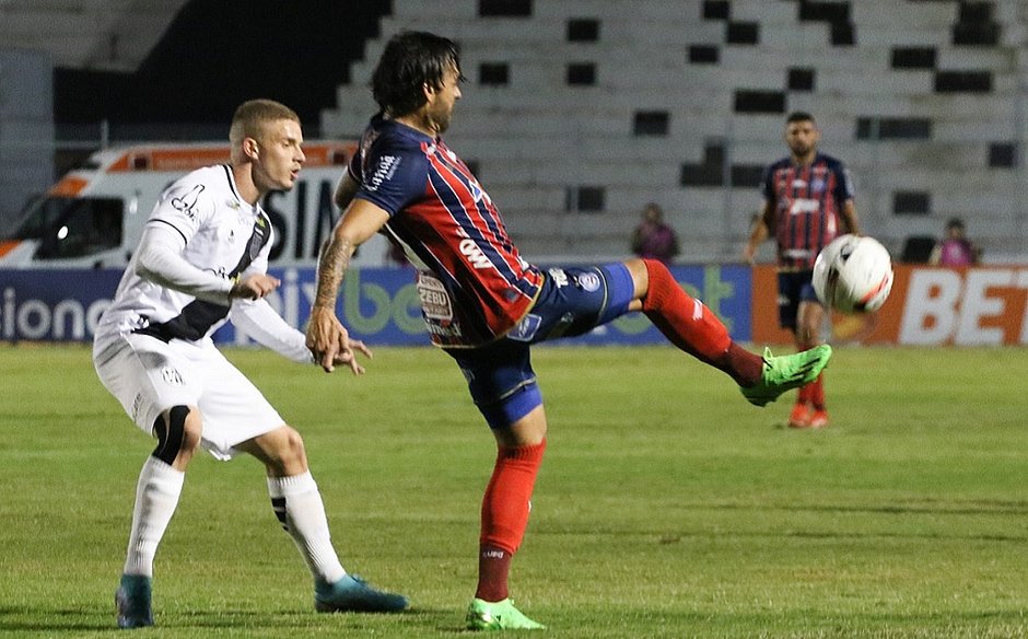 'Foi um resultado justo', diz Enderson sobre derrota do Bahia para Ponte Preta