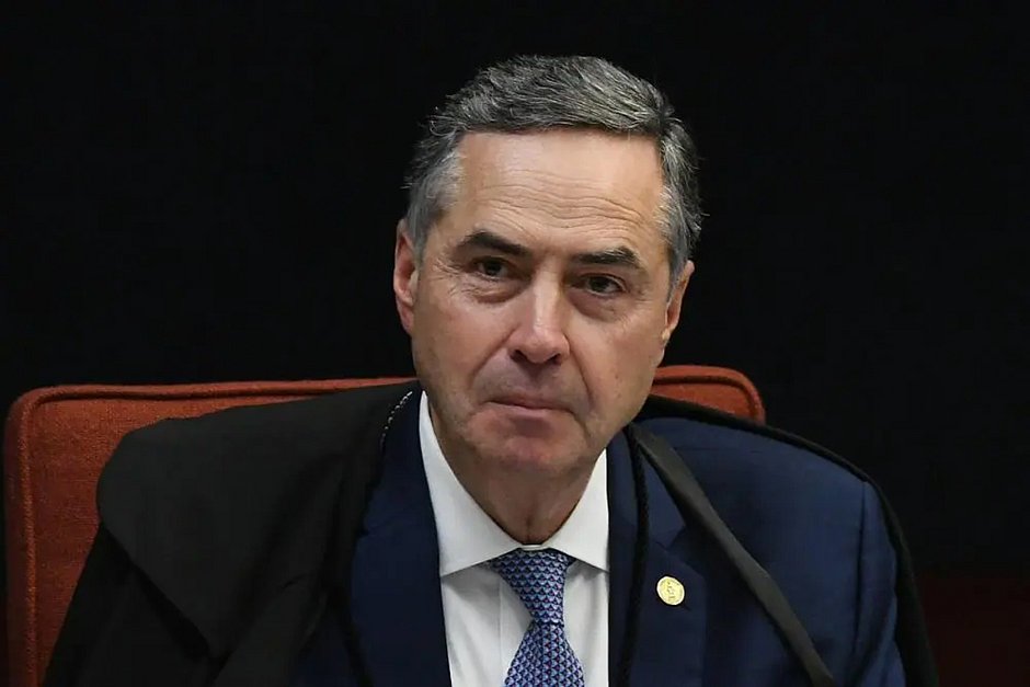 Ministro do STF suspende lei que criou piso salarial da enfermagem
