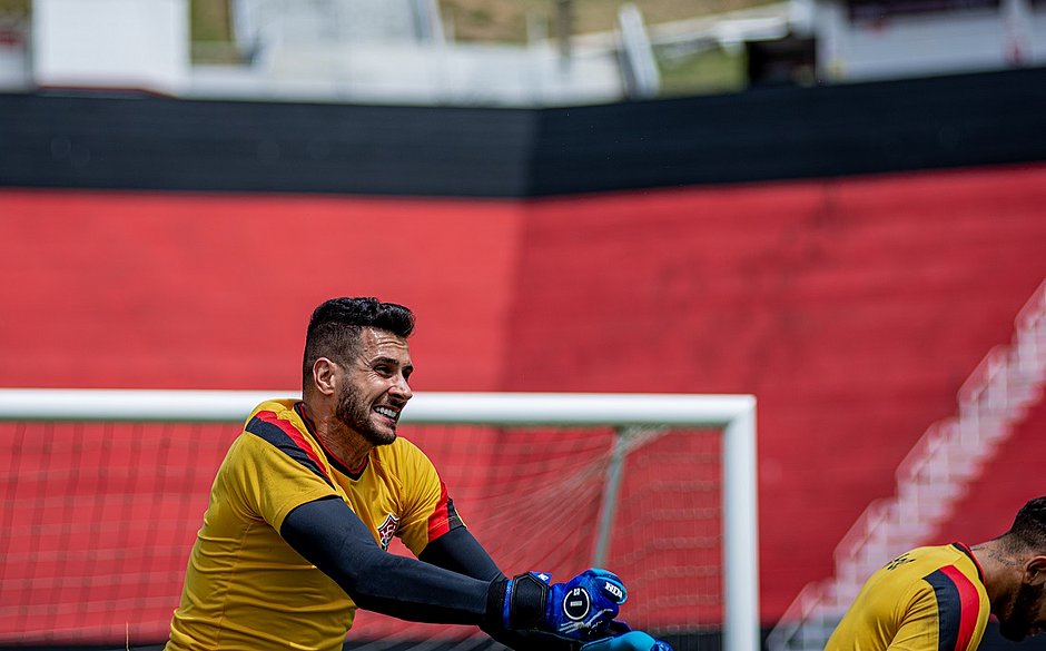 Decisivo contra o ABC, Dalton precisará fechar o gol do Vitória outra vez