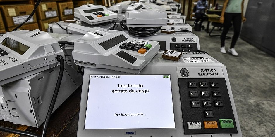 TSE nega acordo com Forças Armadas para apuração paralela dos votos