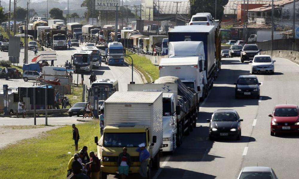 Prazo de declaração para Auxílio Caminhoneiro termina nesta segunda (12)