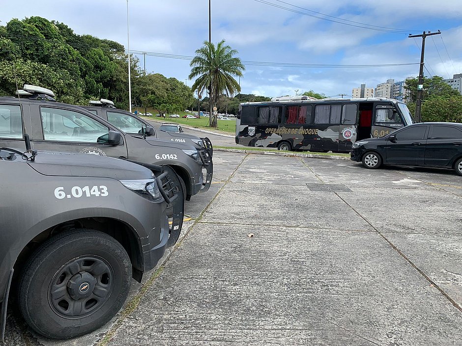 Polícia baiana cumpre 4 mandados de prisão contra PMs acusados de extorsão