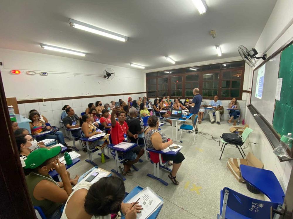 Mais Capacitação para Taxistas e permissionários do Centro de Artesanato