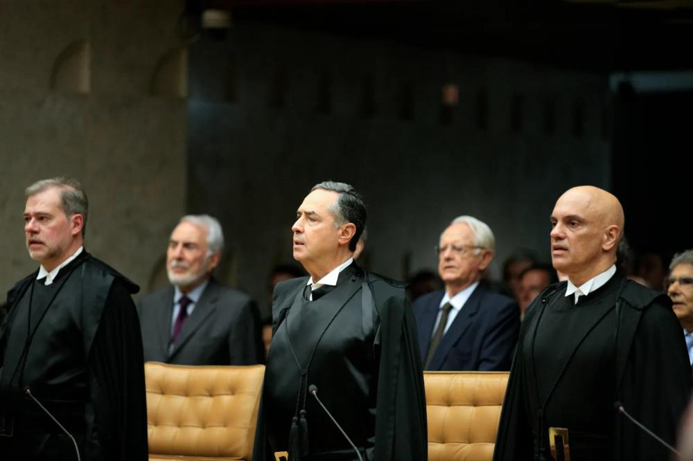 STF tem 5 votos para revogar o piso nacional da enfermagem