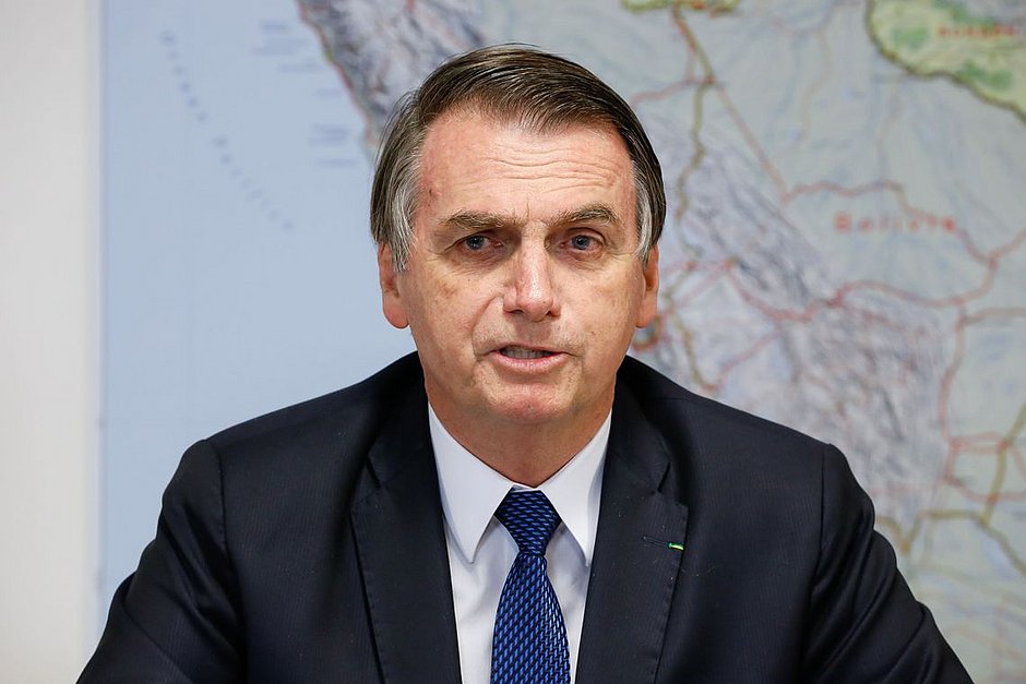 Bolsonaro adia repasse da cultura para 2023, mas não inclui recursos no orçamento