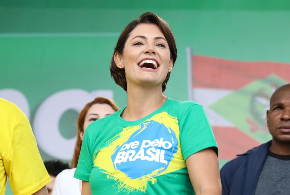 TSE confirma limite de tempo para Michelle na propaganda de Bolsonaro