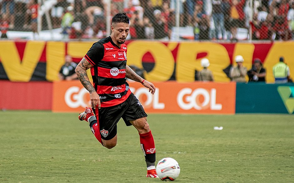 'Vai ser uma guerra', diz Rafinha sobre jogo contra o Paysandu