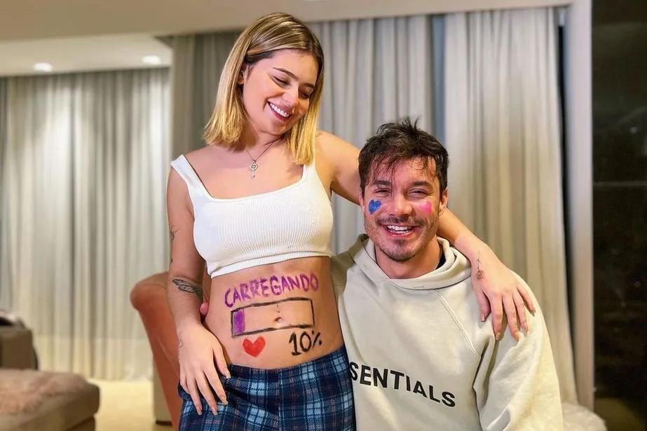 Viih Tube e Eliezer anunciam gravidez de primeiro filho; veja vídeo