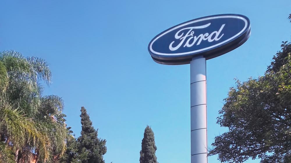 Ford oferece 130 vagas de estágio na Bahia; veja áreas e cursos