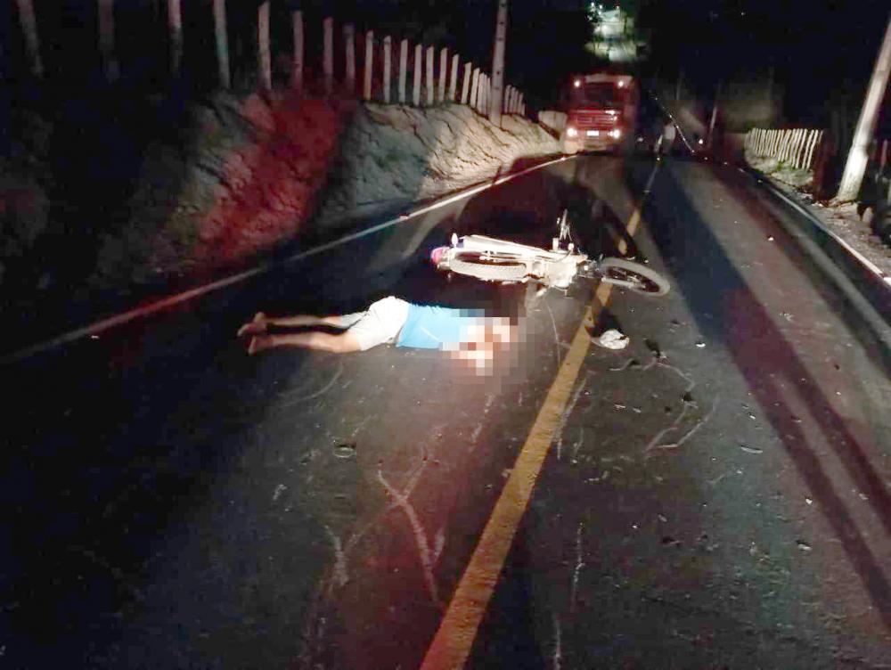 Motociclista morre após atingir cavalo em nova estrada de Vila de Camaçari 