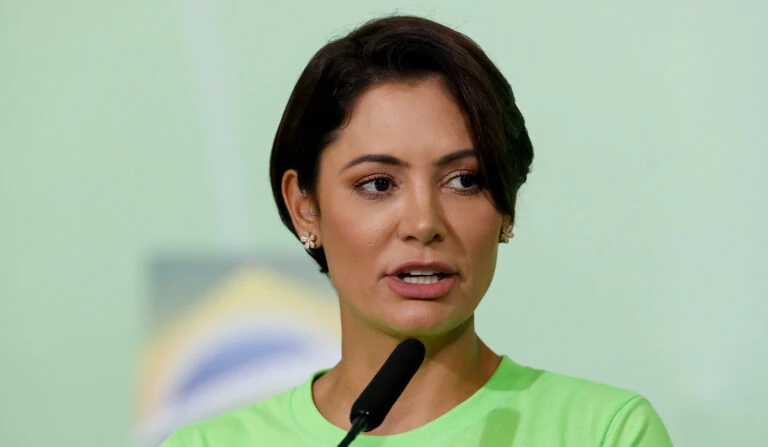 Michelle critica roupa de Bruna Marquezine: “Feia e vulgar”