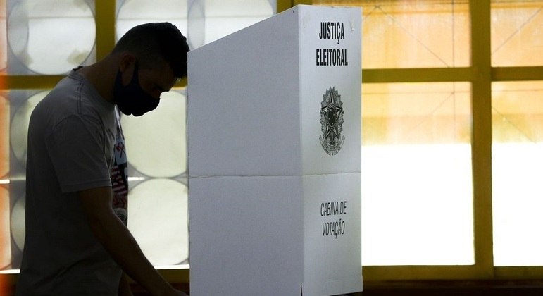 TRE-BA divulga orientações para eleitores no momento da votação; confira