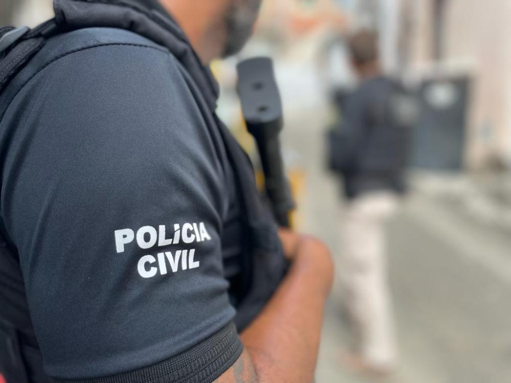 Acusado de estuprar a filha por 10 anos é preso em Simões Filho